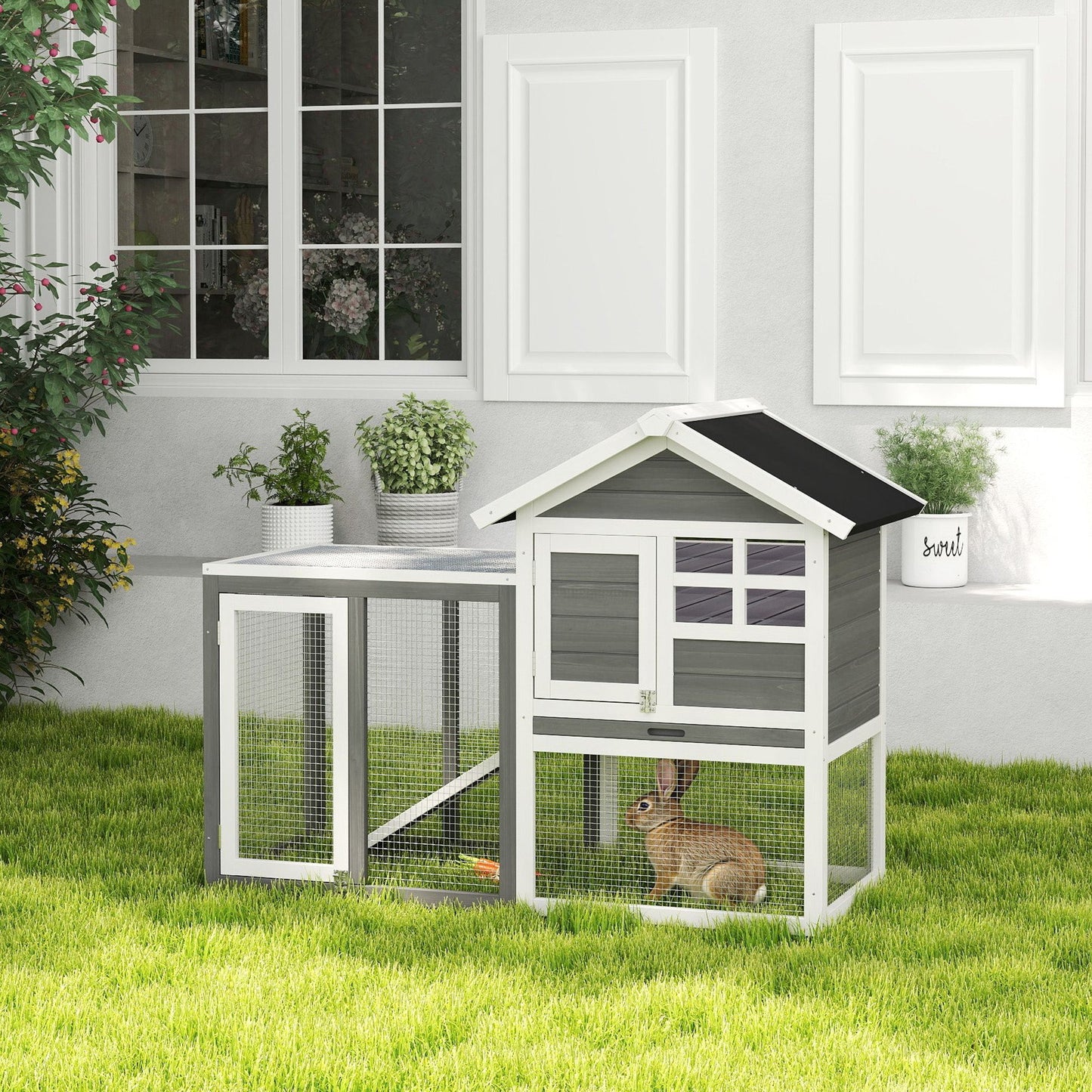 Rabbit Hutch Outdoor Wooden Guinea Pig Hutch Rabbit Run Bunny Cage Small Animal House Pull-Out Tray, Grey, 122 x 62.6 x 92 cm