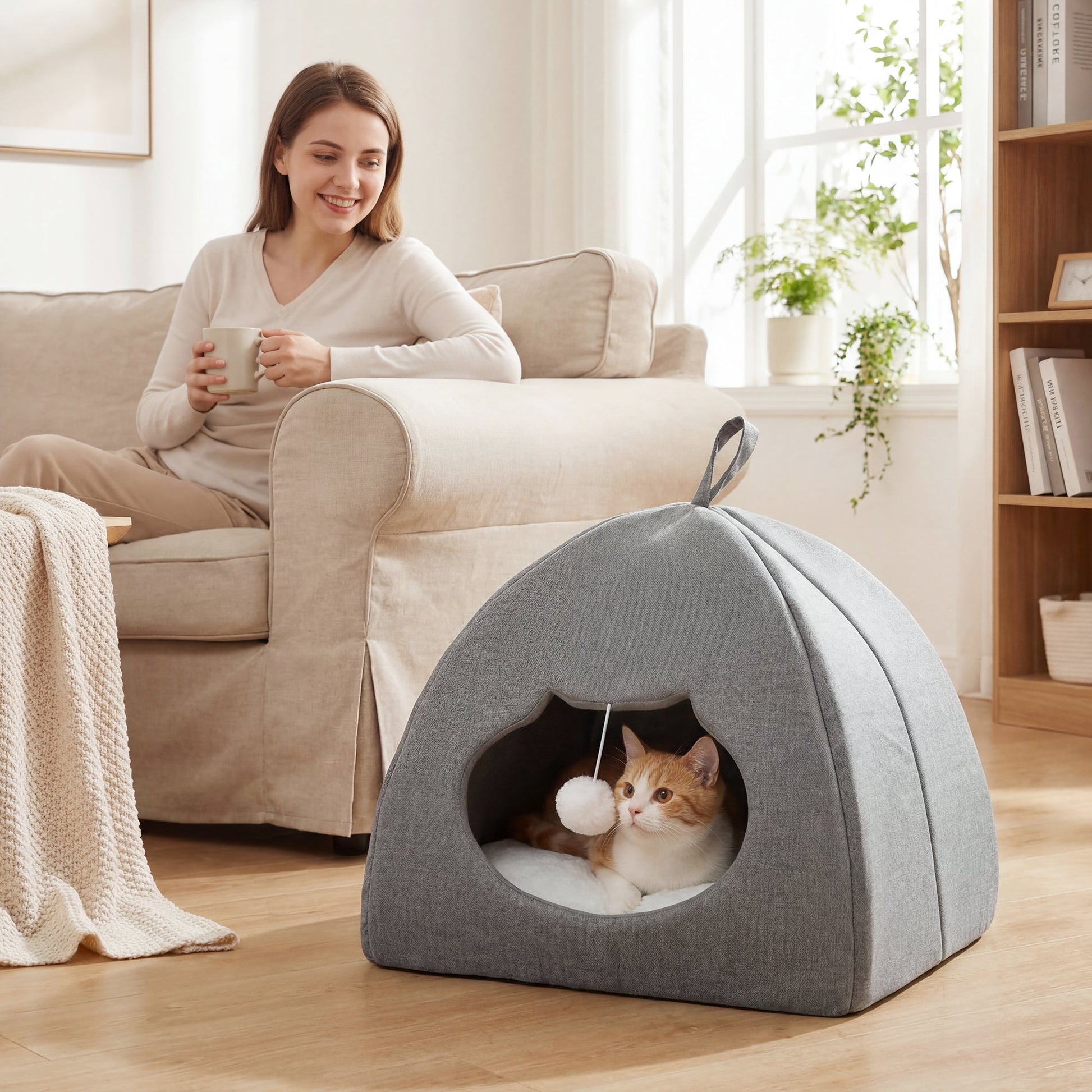 Cat Cave Bed for Indoor Kittens, Cat House with Removable Cushion and Teaser Ball, Kitty Igloo with Anti-Slip Base, 42 x 42 x 39 cm, Grey