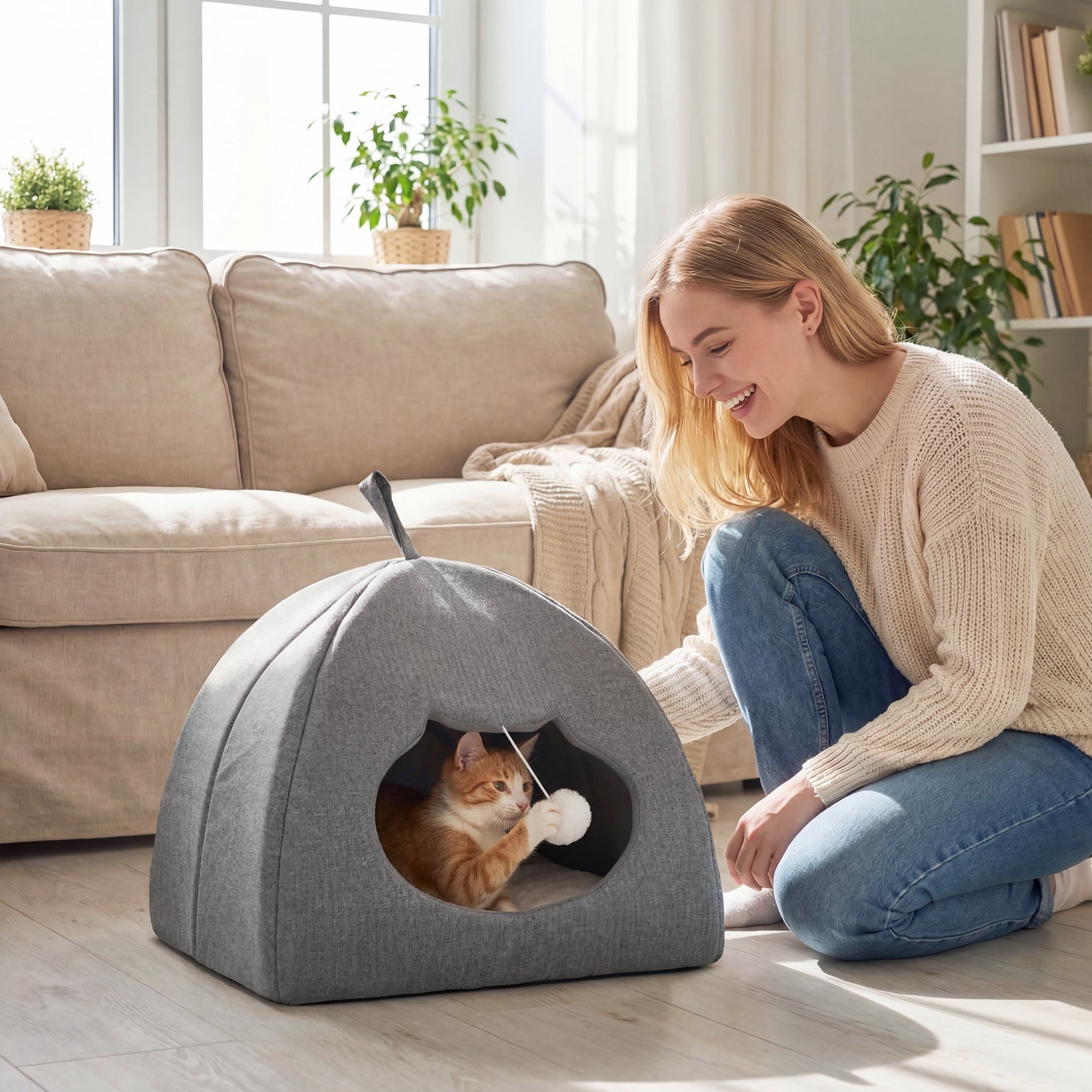 Cat Cave Bed for Indoor Kittens, Cat House with Removable Cushion and Teaser Ball, Kitty Igloo with Anti-Slip Base, 42 x 42 x 39 cm, Grey