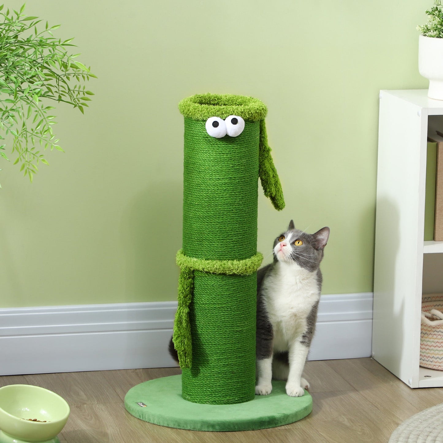 Cat Scratching Post for Indoor Cats, 63cm Tall Cat Scratcher Post with Sisal Rope Cover, Large Base, Green