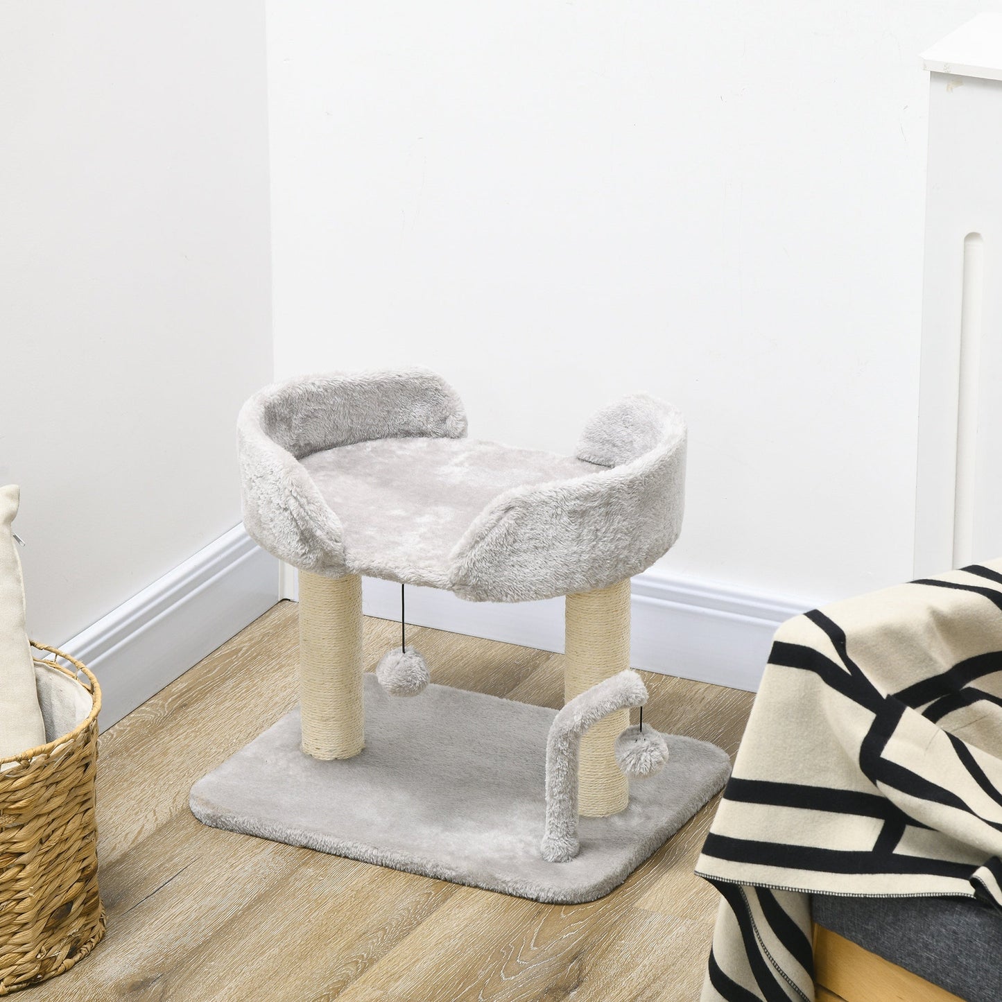 Cat Scratching Post Cat Tree Tower With Bed for Indoor Cats Scratcher Toy Balls 48 x 38 x 42cm - Light Grey