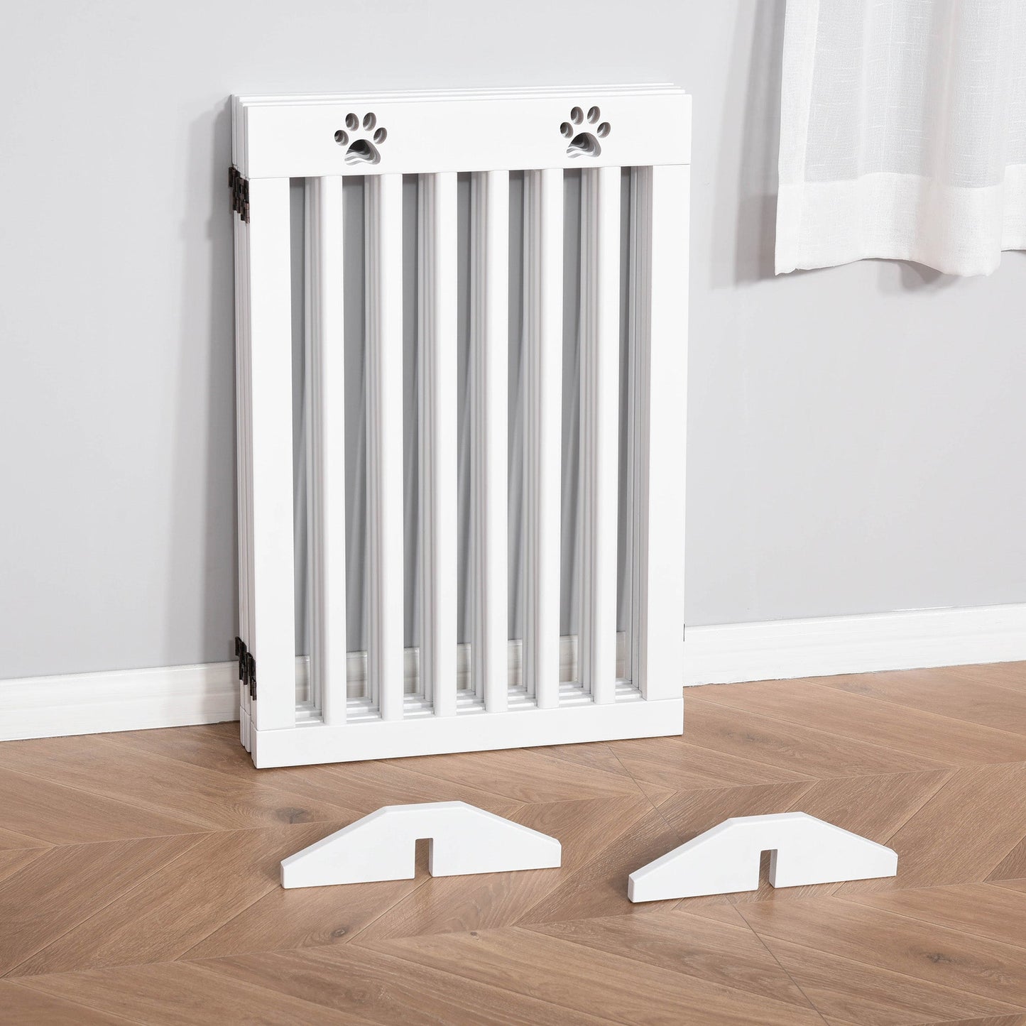 Freestanding Pet Gate 4 Panel Dog Barrier Folding Safety Fence with Support Feet up to 204cm Long 75cm Tall for Doorway Stairs, White