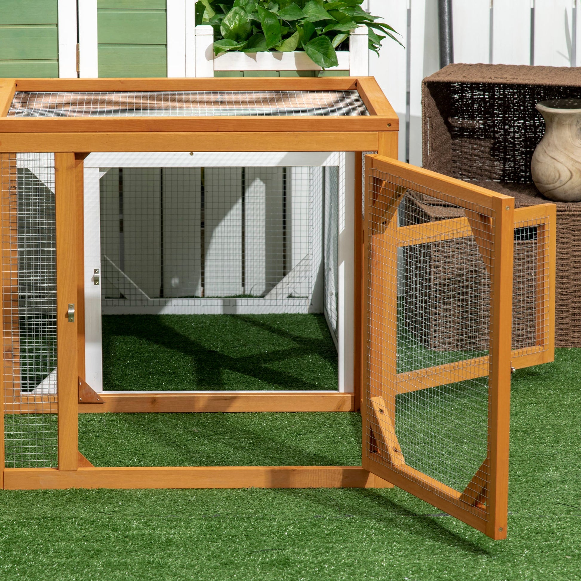 Wooden Chicken Run Hen Coop House Combinable Design w/ Perches, Doors, for 2-4 Chickens, 140 x 61 x 63.5cm - Natural Wood Tone