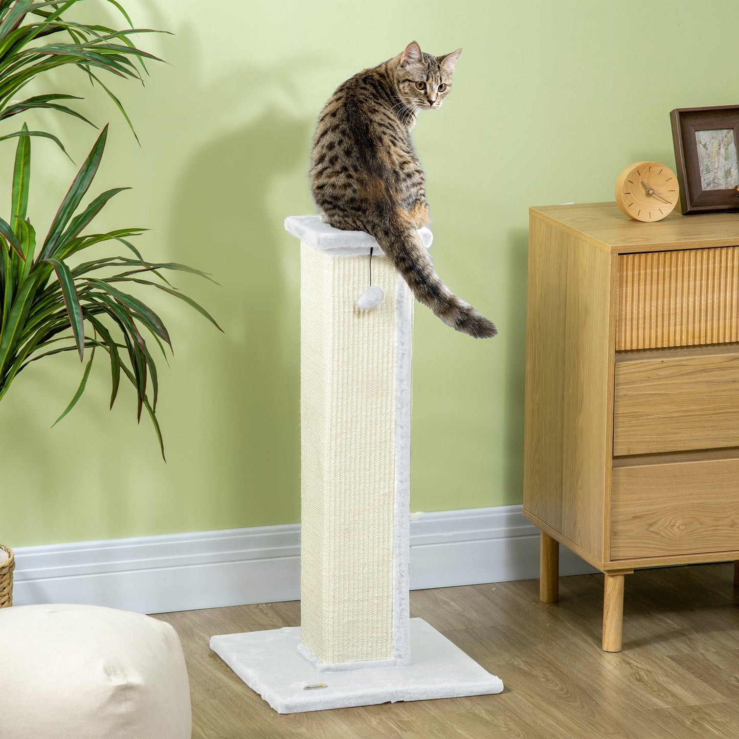 Cat Scratching Post for Indoor Cats, 81cm Cat Scratcher, Vertical Full Scratcher with Natural Sisal Rope, Hanging Ball and Soft Plush, White