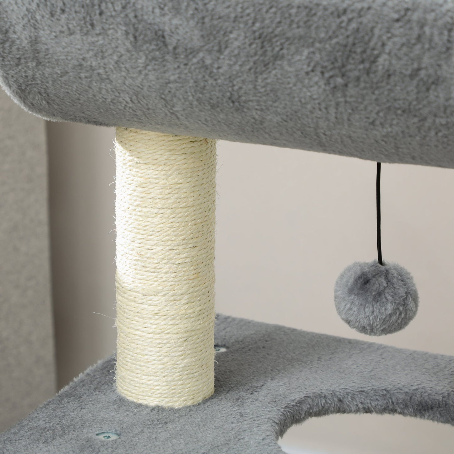 Cat Tree for Indoor Cats with Scratching Posts Pad, Kitten Tower with Bed Perch Ball Toy, 60 x 30 x 76 cm, Light Grey