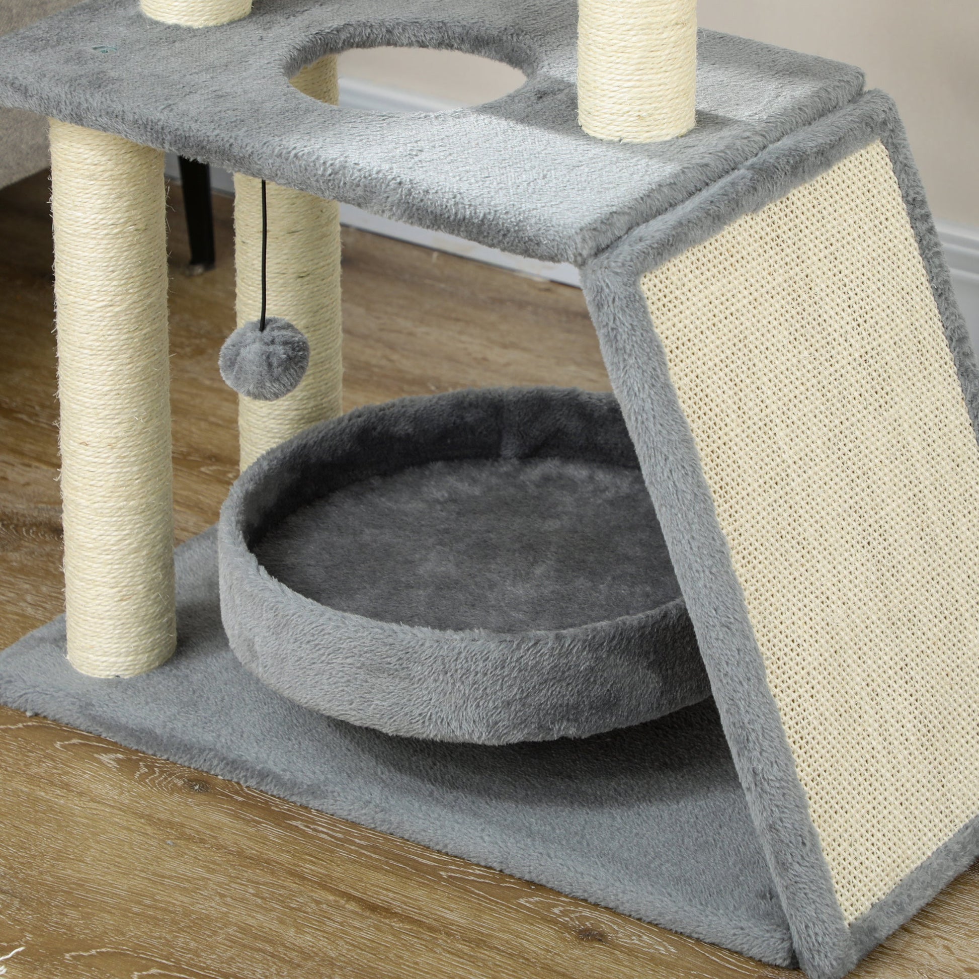 Cat Tree for Indoor Cats with Scratching Posts Pad, Kitten Tower with Bed Perch Ball Toy, 60 x 30 x 76 cm, Light Grey