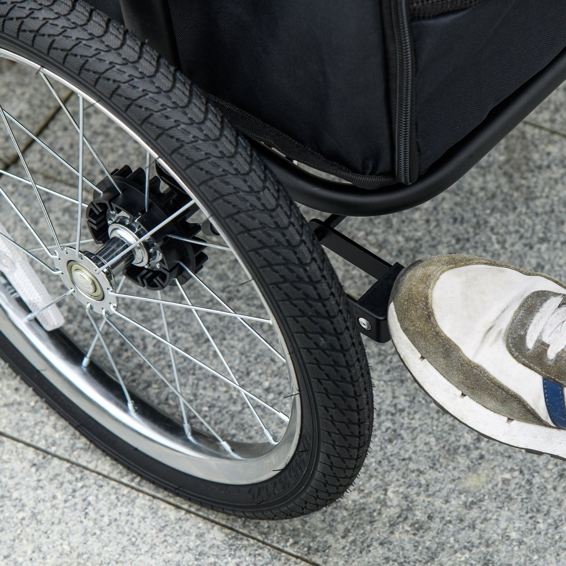 Large Dog Stroller Dog Pram Foldable Pet Pushchair with Safety Leashes for Medium, Large Dogs - Green