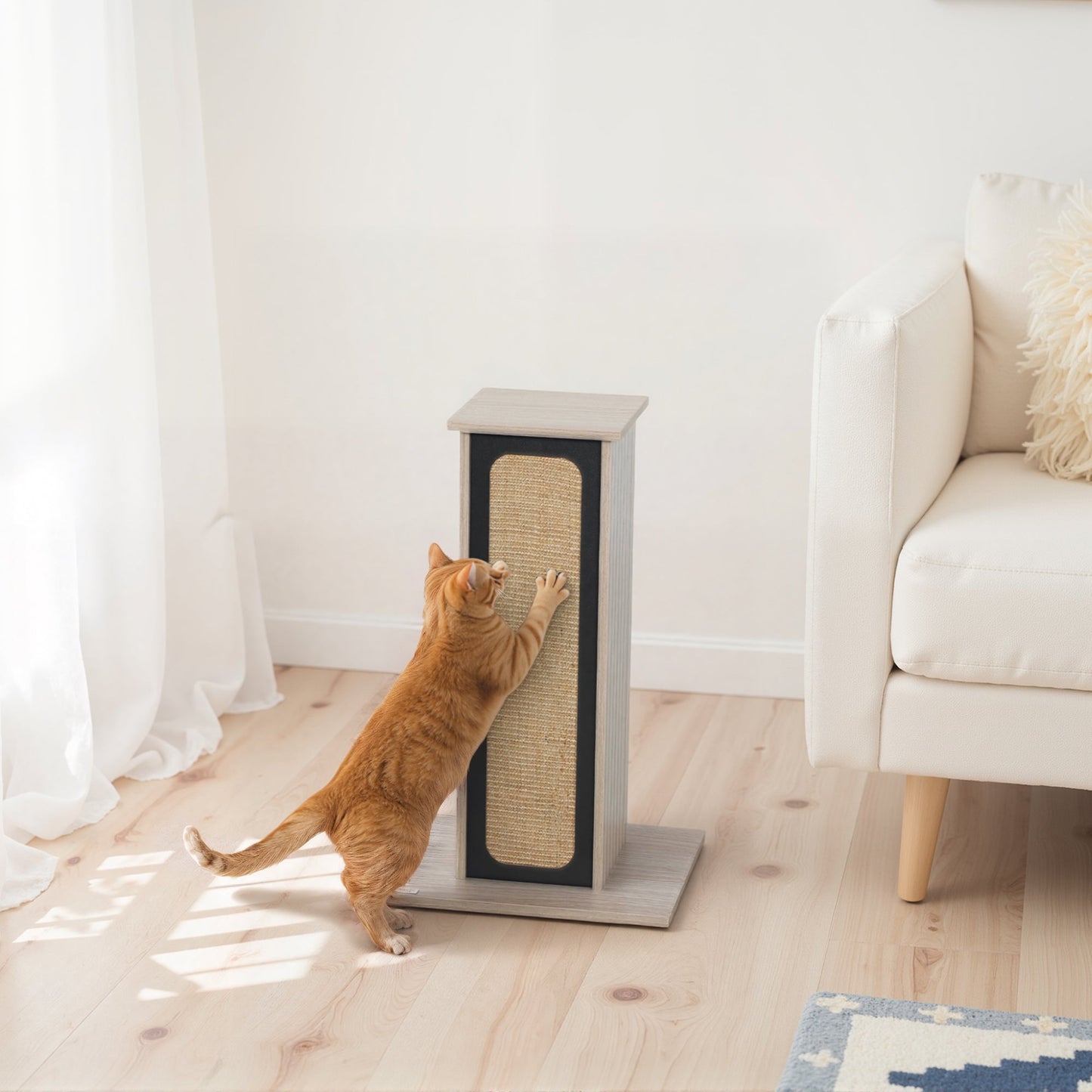 Cat Scratching Post, 63 cm Tall Scratcher with Replaceable Scratching Board, Top Perch, Natural Sisal Scratch Mat, for Large Cats and Kittens, Oak