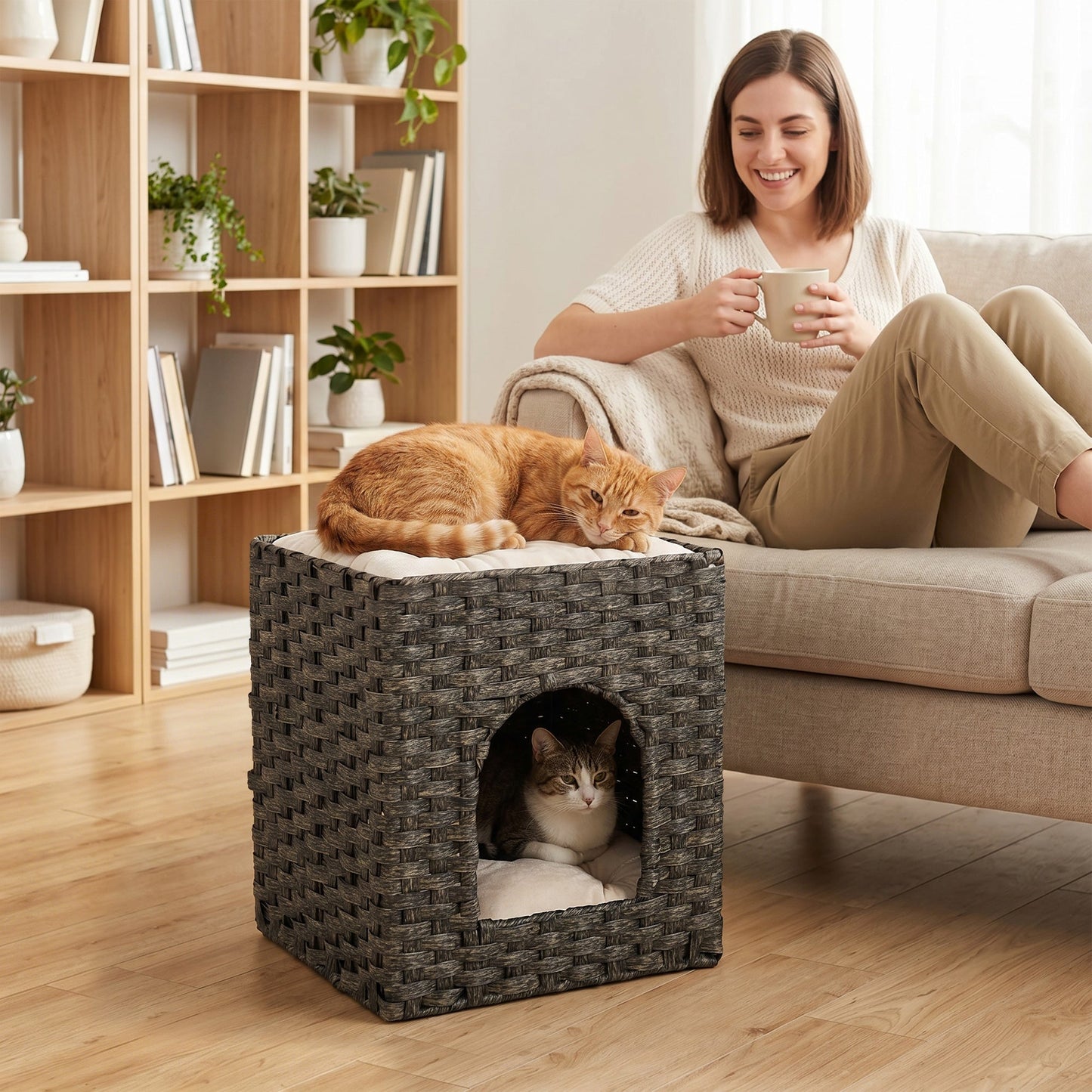 2-Tier Wicker Cat House, Handwoven Rattan Cat Bed with Washable Cushions, Indoor Kitten Condo Hideaway, 43 x 40 x 49 cm, Grey