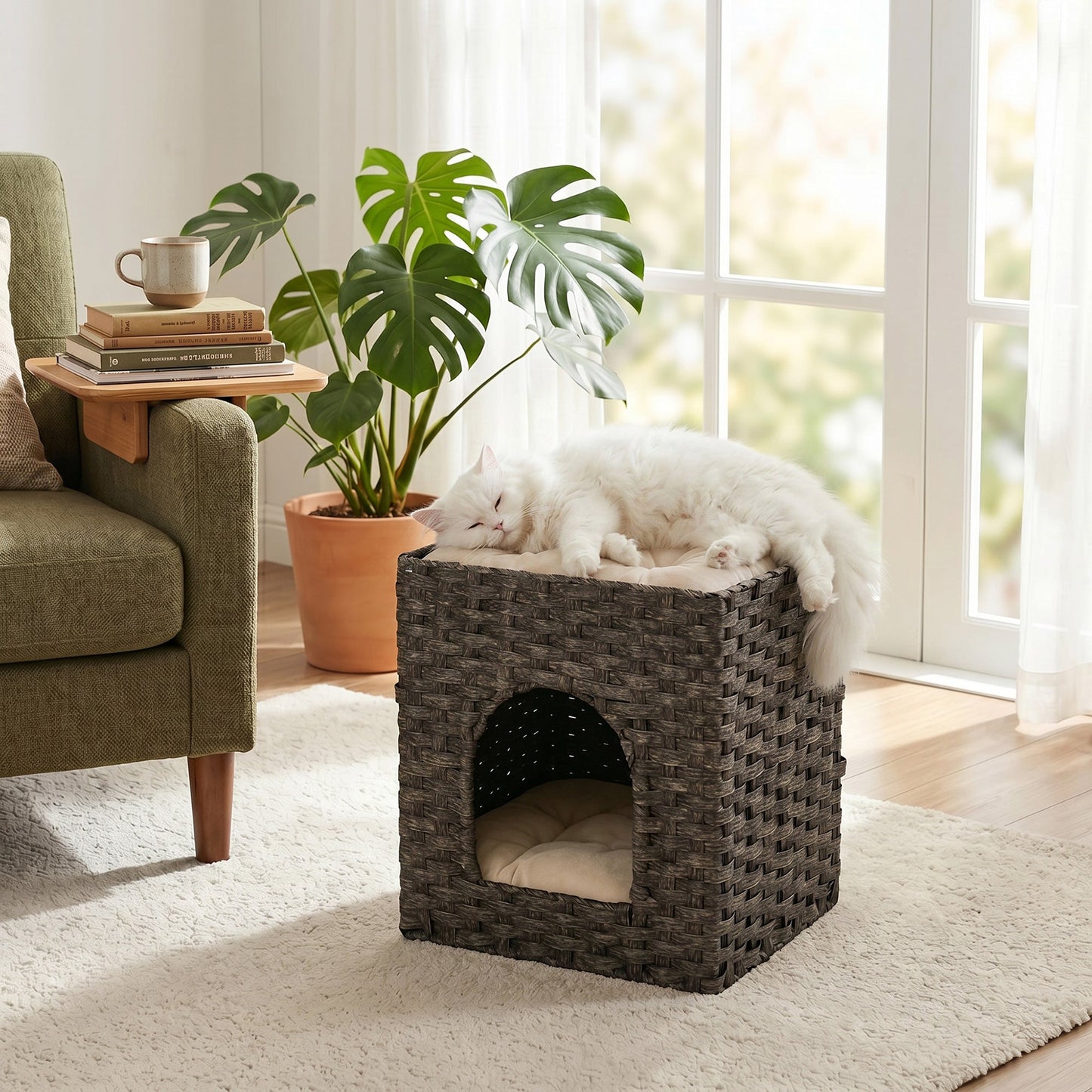 2-Tier Wicker Cat House, Handwoven Rattan Cat Bed with Washable Cushions, Indoor Kitten Condo Hideaway, 43 x 40 x 49 cm, Grey