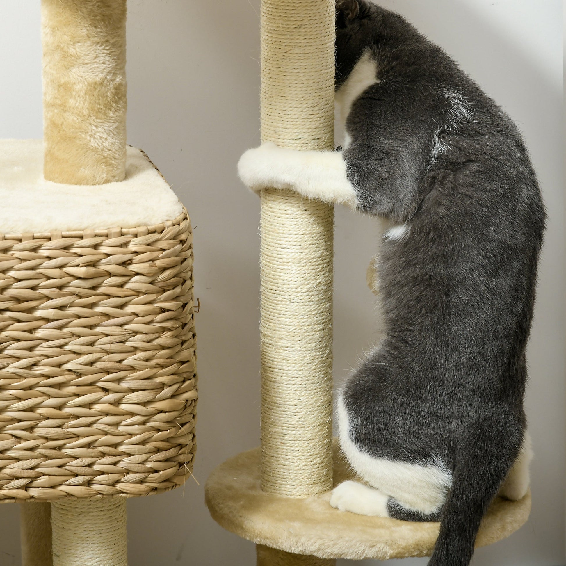 95cm Cat Tree for Indoor Cats, Cat Tower with Scratching Posts, Ramp, Condo, Toy Balls, Platform, Bed, Ramp - Beige
