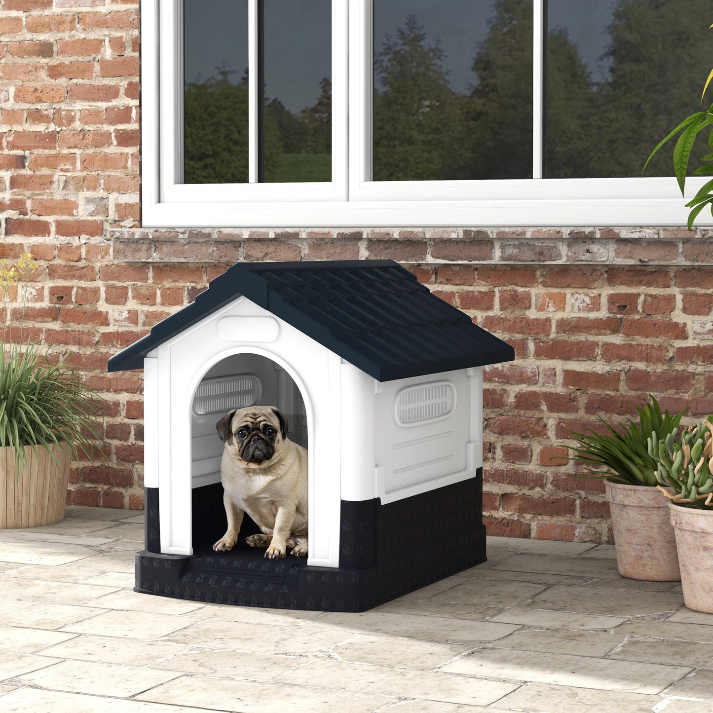 Dog Kennel for Outside, Plastic Dog House, Water-Resistant Pet Shelter with Windows, for Garden Patio, Miniature and Small Dogs, 80 x 69 x 76cm - Grey